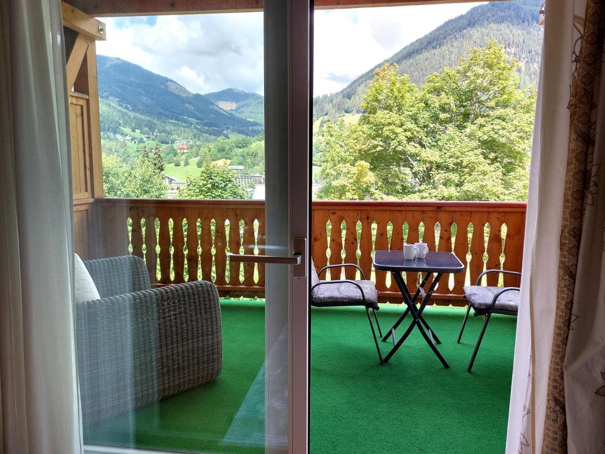 Alpenflair - Charming Ski-To-Door Apartment Bad Kleinkirchheim Luaran gambar